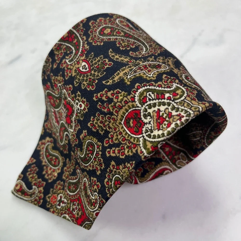 Vintage All Wool Mens Tie Navy Red Paisley Necktie Traditional Preppy